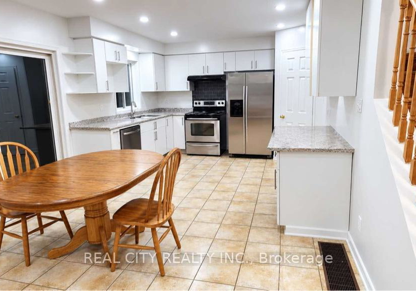 19-fairhill-avenue-brampton-ontario-w13761994