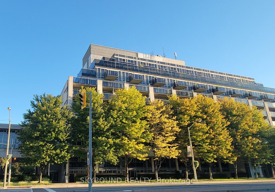 1040-the-queensway-toronto-etobicoke-ontario-w13762086