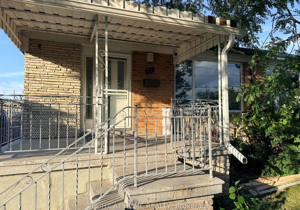 71-navenby-crescent-toronto-york-ontario-w13762208