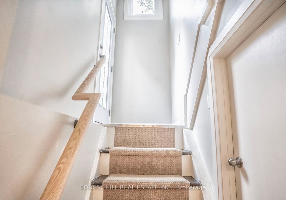 34-kenneth-avenue-toronto-toronto-ontario-w13762426