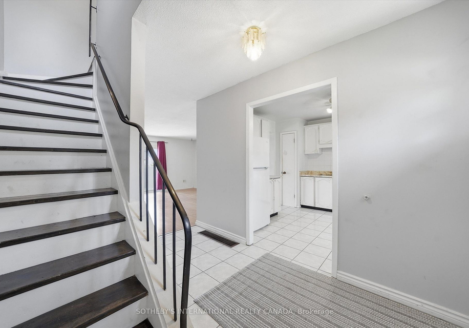 120-falconer-drive-mississauga-ontario-w13762472