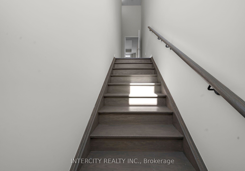 11-ambition-way-caledon-ontario-w13762964