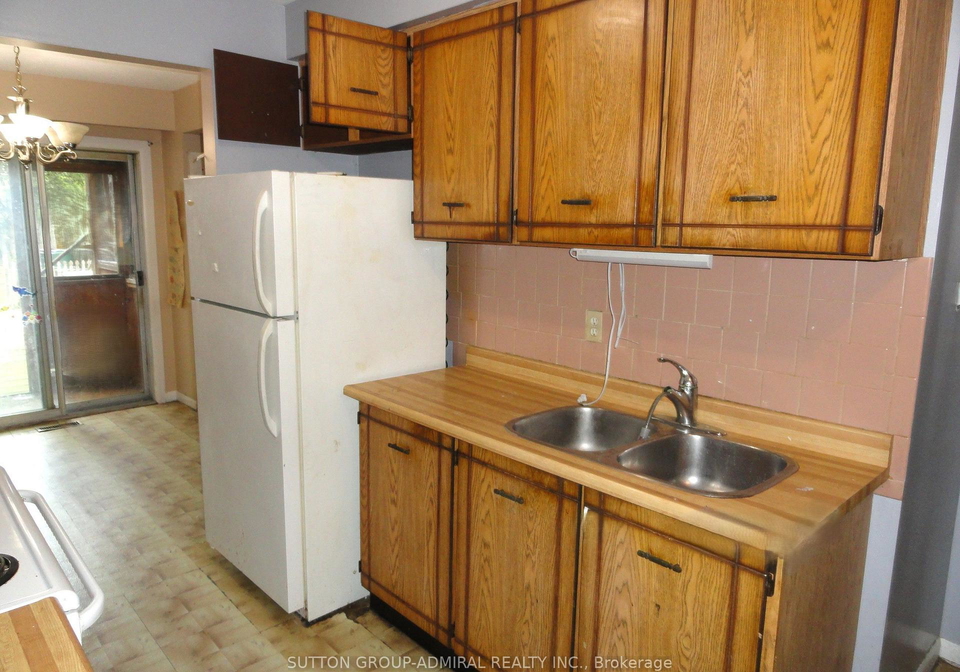 228-royal-salisbury-way-brampton-ontario-w13763104