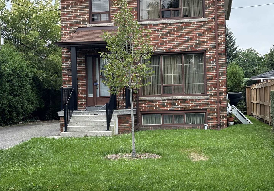 200-locksley-avenue-toronto-north-york-ontario-w13763462
