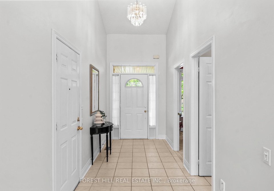 2210-tiger-road-burlington-ontario-w13763490