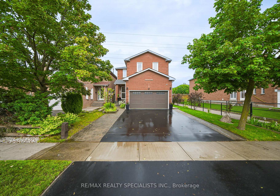 57-pennsylvania-avenue-brampton-ontario-w13763600