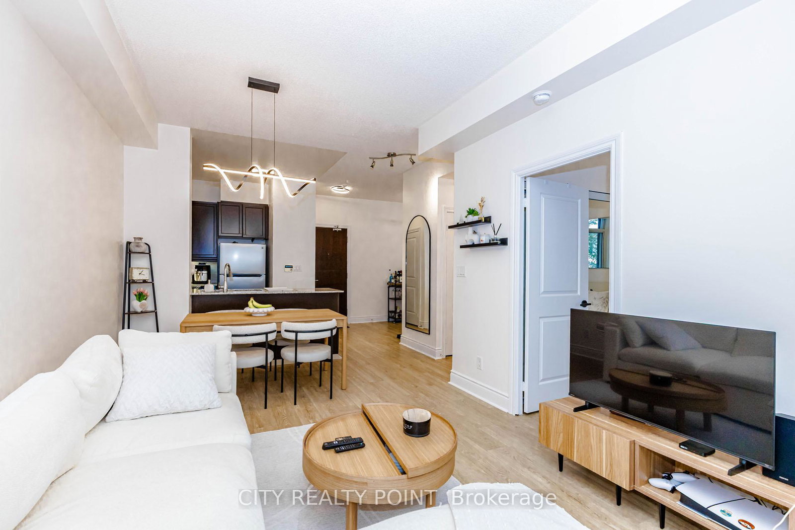 25-earlington-avenue-toronto-etobicoke-ontario-w13763732