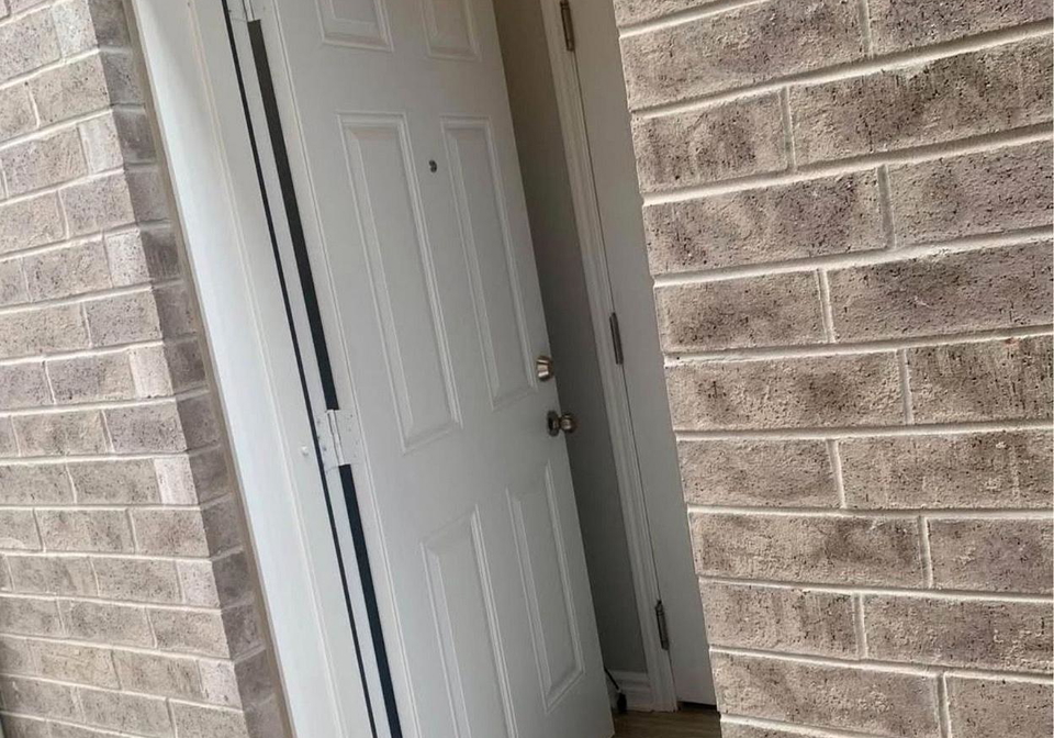 1303-rose-way-w-milton-ontario-w13763792