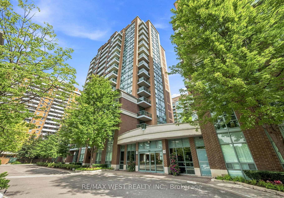 15-michael-power-place-toronto-etobicoke-ontario-w13763802