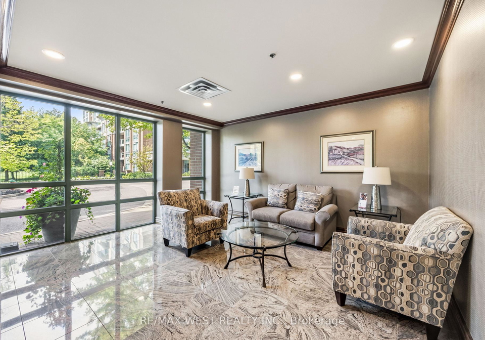 15-michael-power-place-toronto-etobicoke-ontario-w13763802