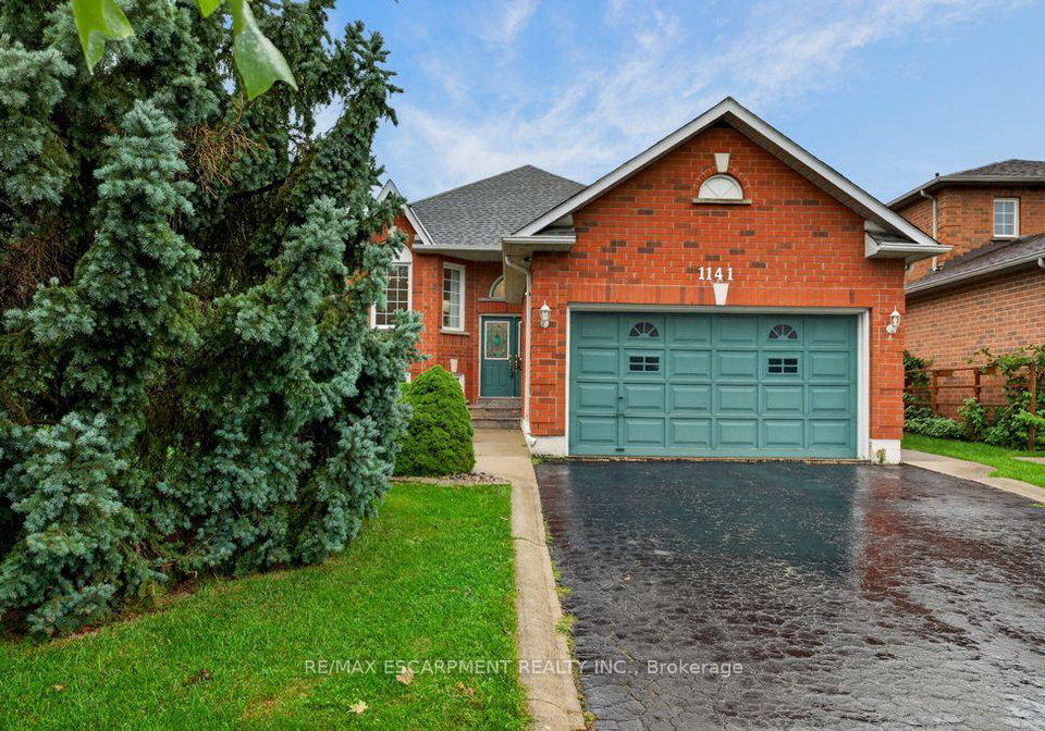 1141-lockhart-road-burlington-ontario-w13763890