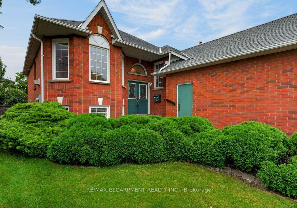 1141-lockhart-road-burlington-ontario-w13763890