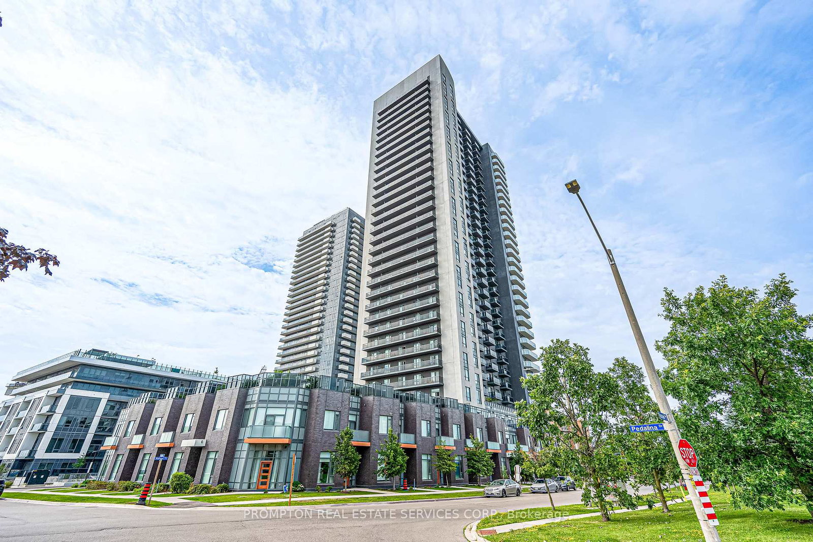 8-nahani-way-mississauga-ontario-w13763974