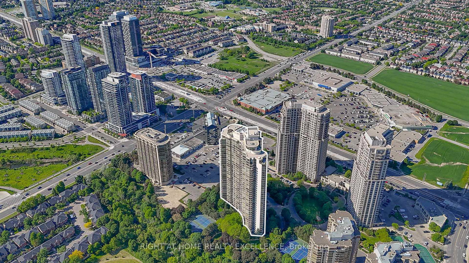 45-kingsbridge-garden-circle-mississauga-ontario-w13764030