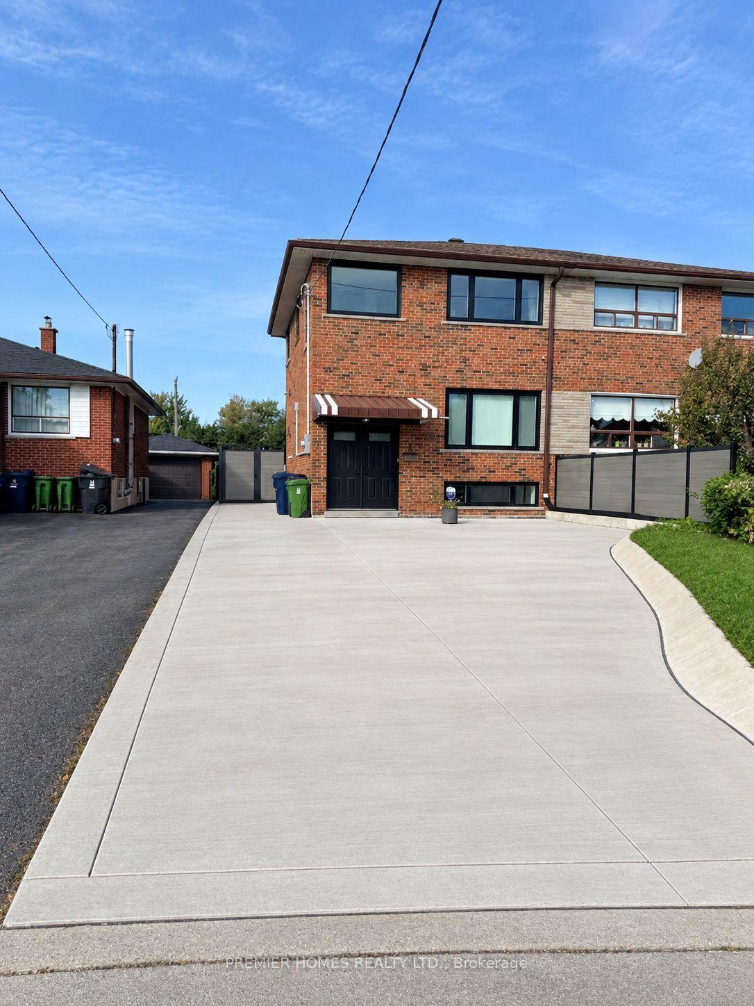 18-turks-road-toronto-york-ontario-w13764276