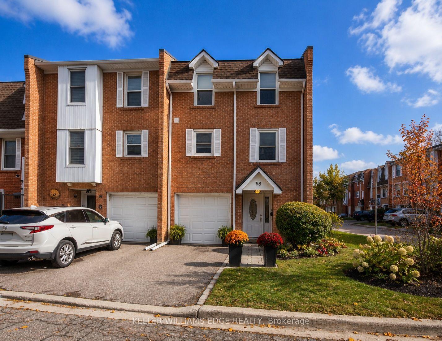 333-meadows-boulevard-mississauga-ontario-w13764394