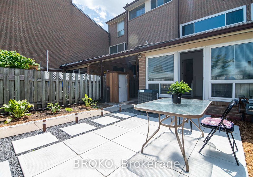 262-john-garland-boulevard-toronto-etobicoke-ontario-w13764584
