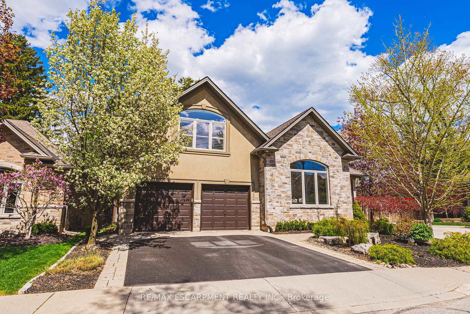 976-shadeland-avenue-burlington-ontario-w13764662
