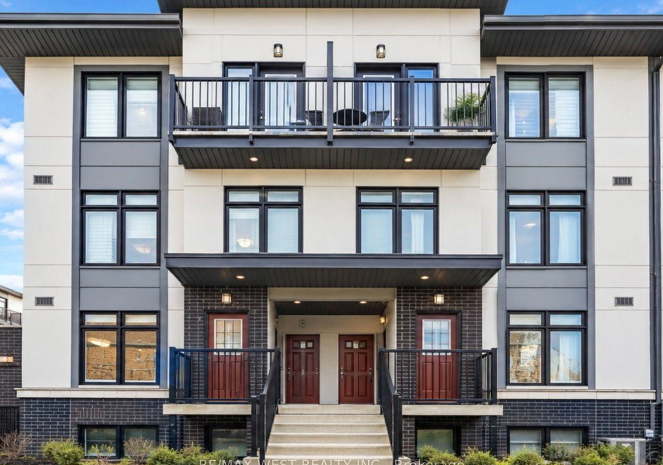6-bicknell-avenue-toronto-toronto-ontario-w13764810