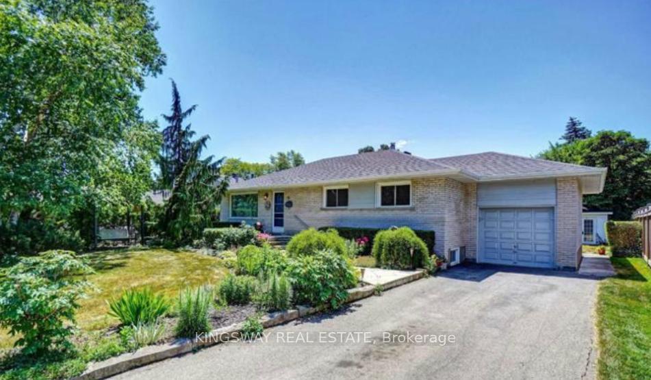 16-plainsman-road-mississauga-ontario-w13765158