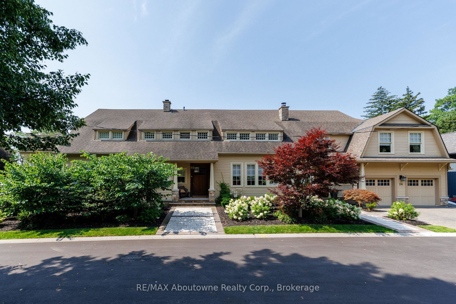 26-trafalgar-road-oakville-ontario-w13765232