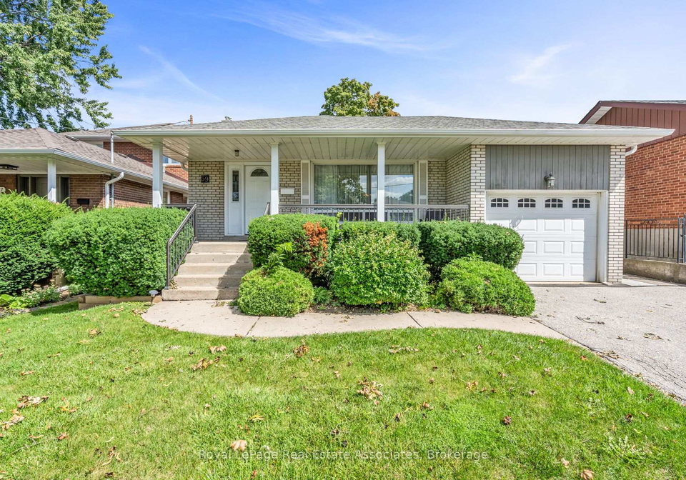 59-stapleton-drive-toronto-etobicoke-ontario-w13765340