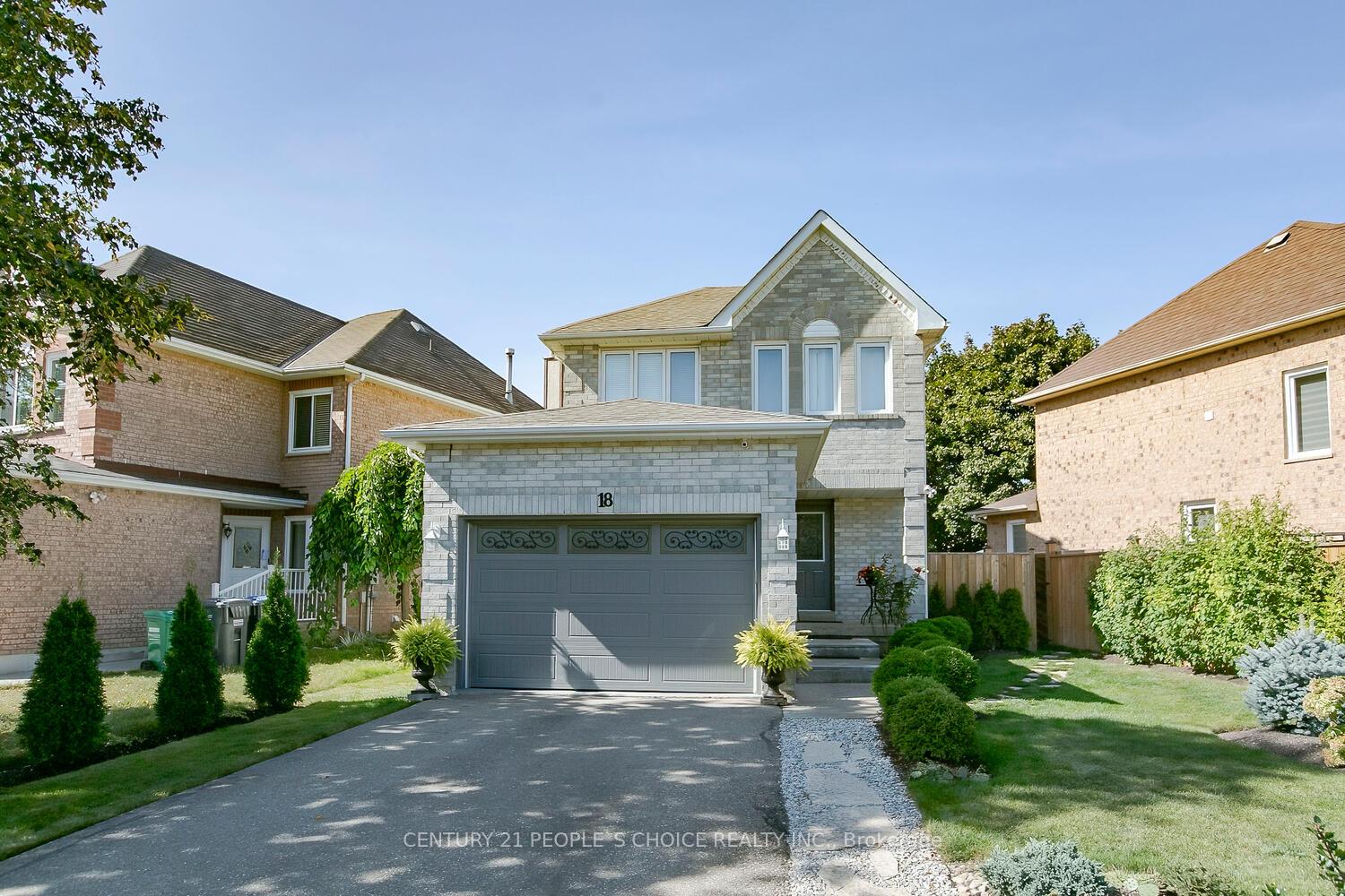 18-hood-crescent-brampton-ontario-w13765612
