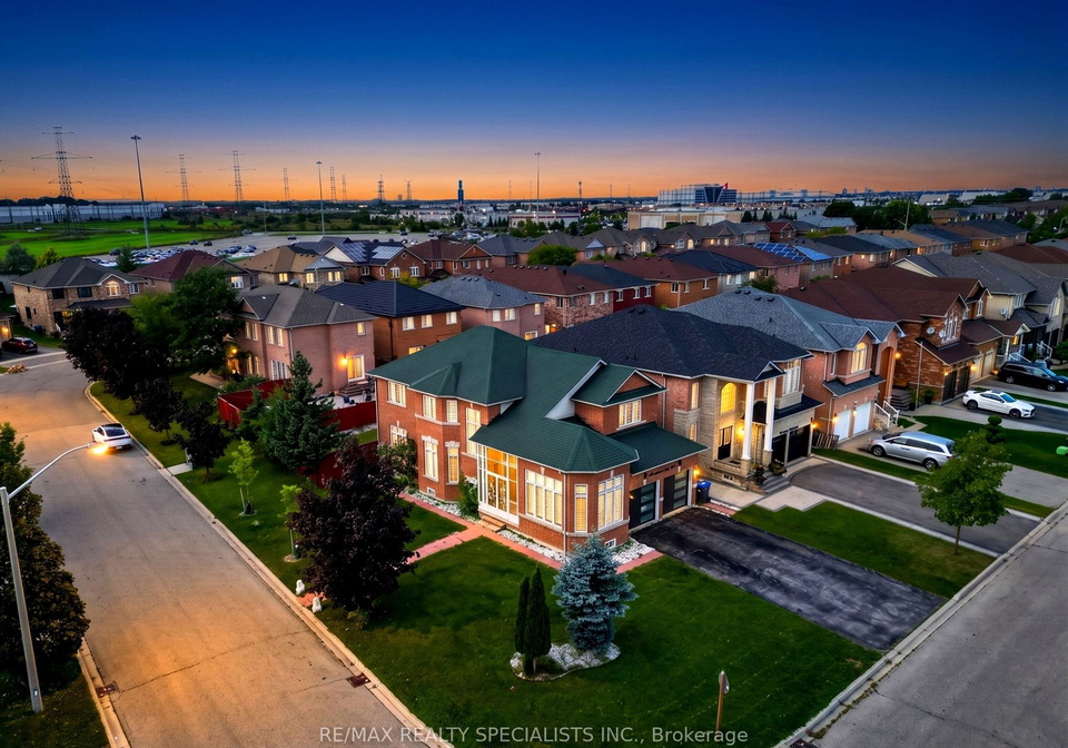 3463-crimson-king-circle-mississauga-ontario-w13765710