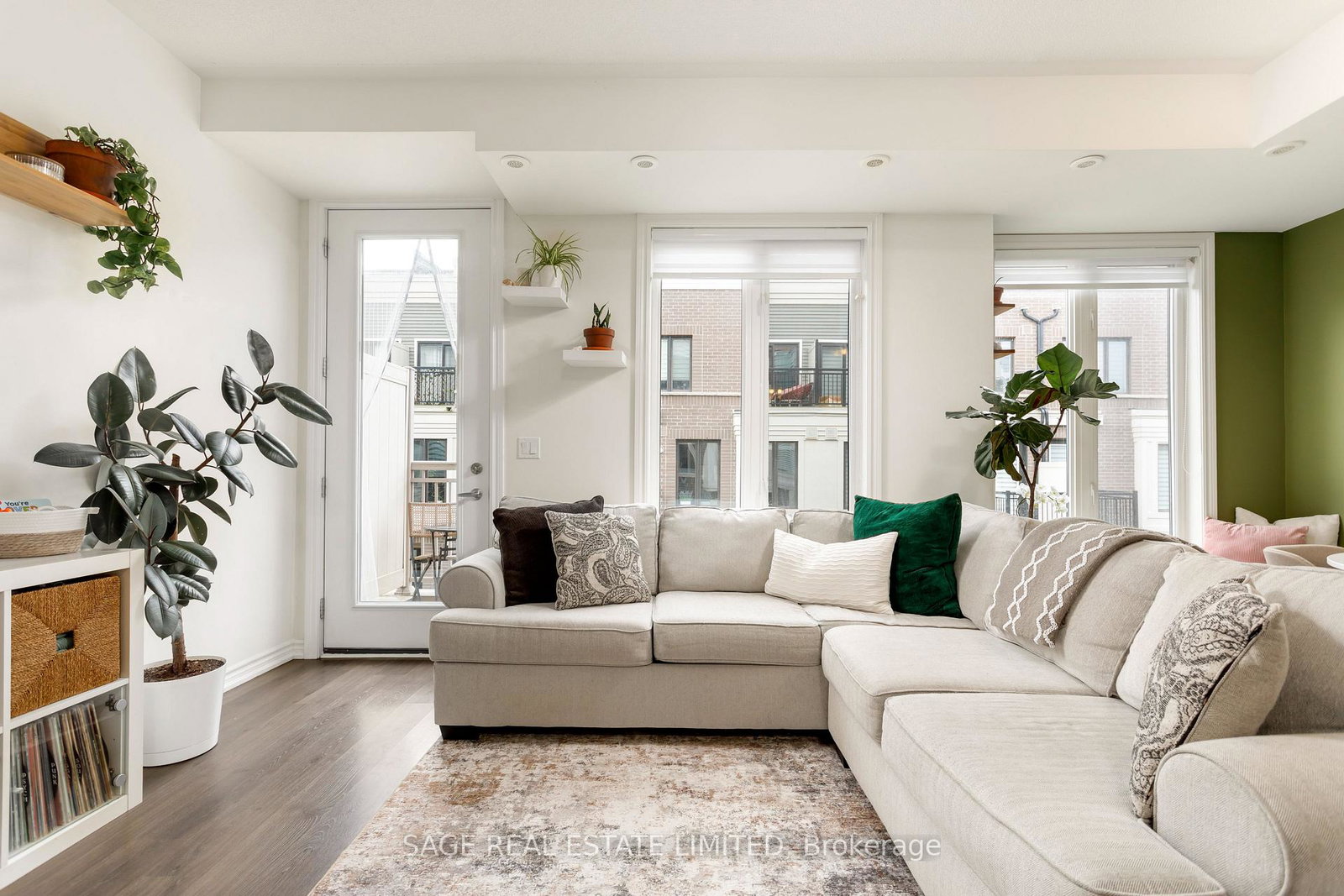 140-long-branch-avenue-toronto-etobicoke-ontario-w13765816