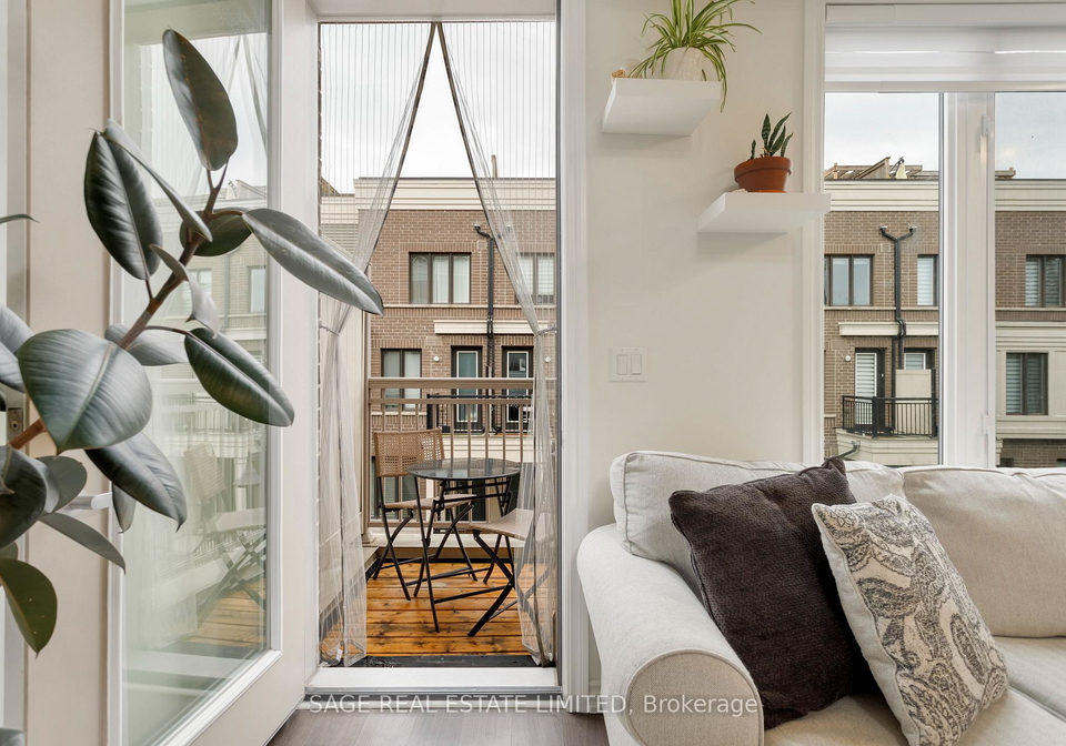 140-long-branch-avenue-toronto-etobicoke-ontario-w13765816