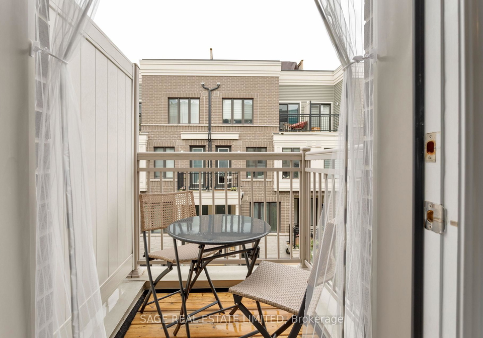 140-long-branch-avenue-toronto-etobicoke-ontario-w13765816