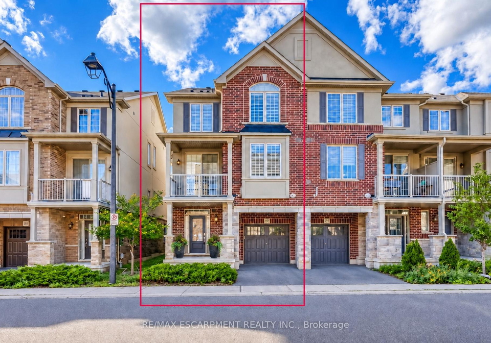 393-grantham-common-oakville-ontario-w13766150