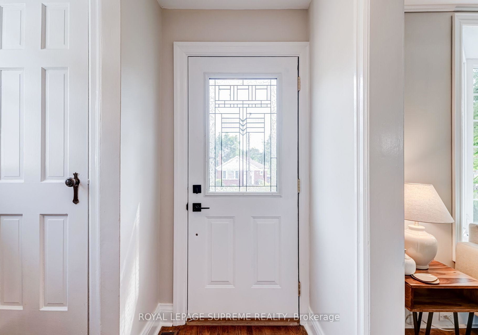 16-city-road-toronto-etobicoke-ontario-w13766358