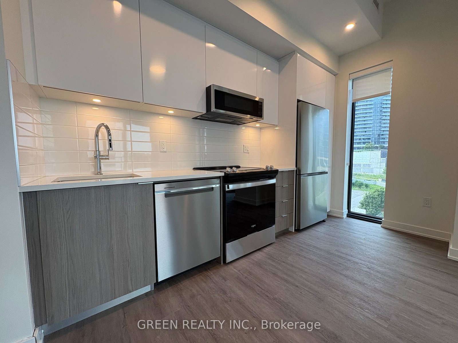 25-gibbs-road-toronto-etobicoke-ontario-w13766422