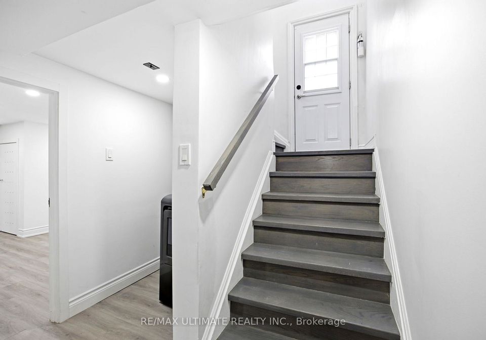 355-culford-road-toronto-north-york-ontario-w13766696