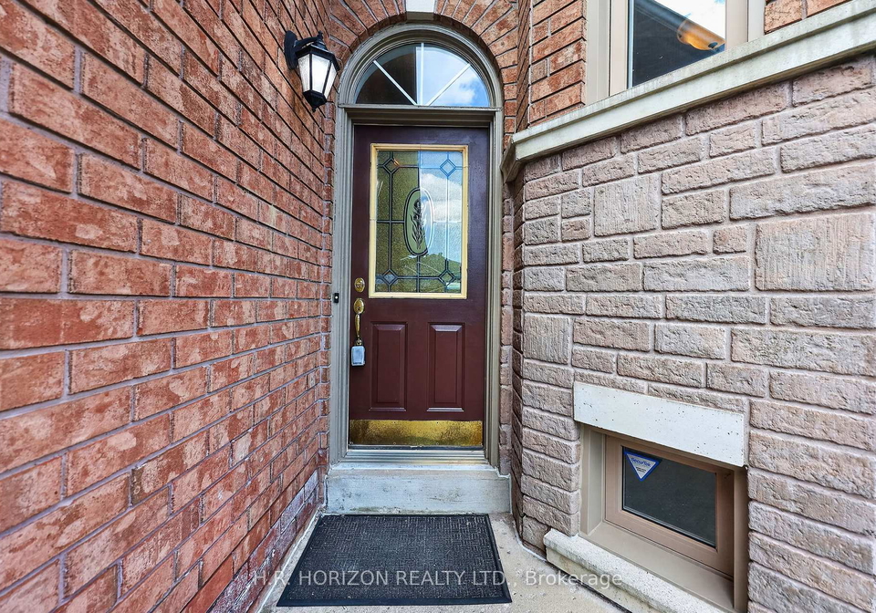 8-schaefer-place-caledon-ontario-w13766884