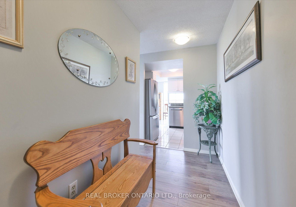 600-rexdale-boulevard-toronto-etobicoke-ontario-w13766924