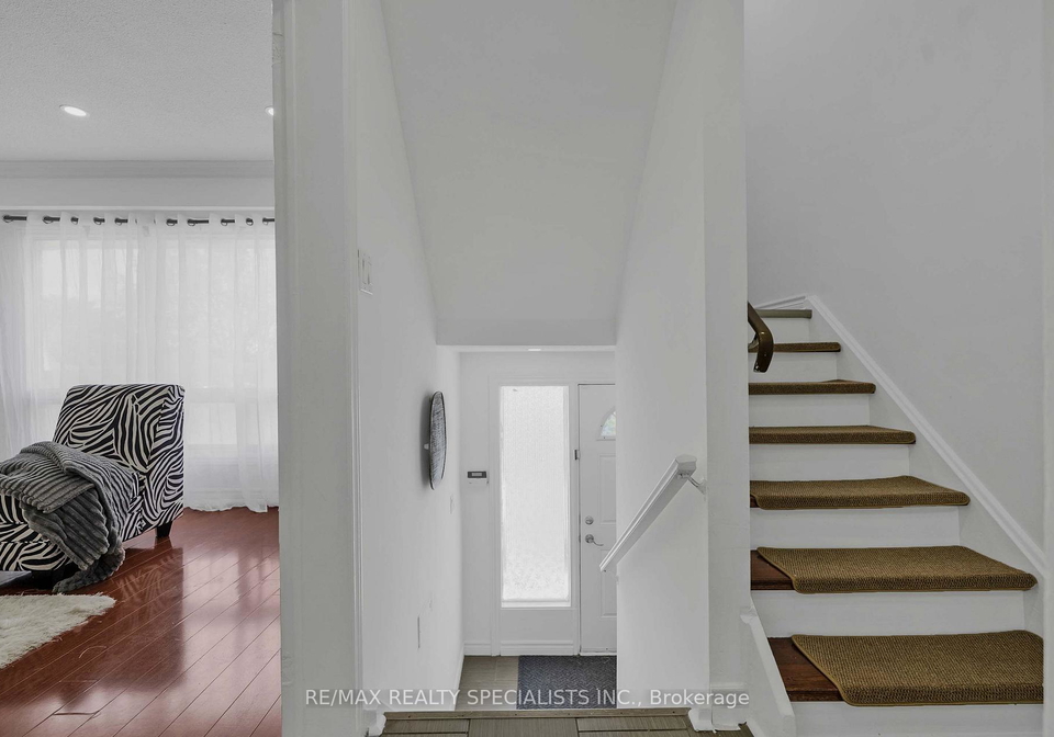 3525-brandon-gate-drive-mississauga-ontario-w13766964
