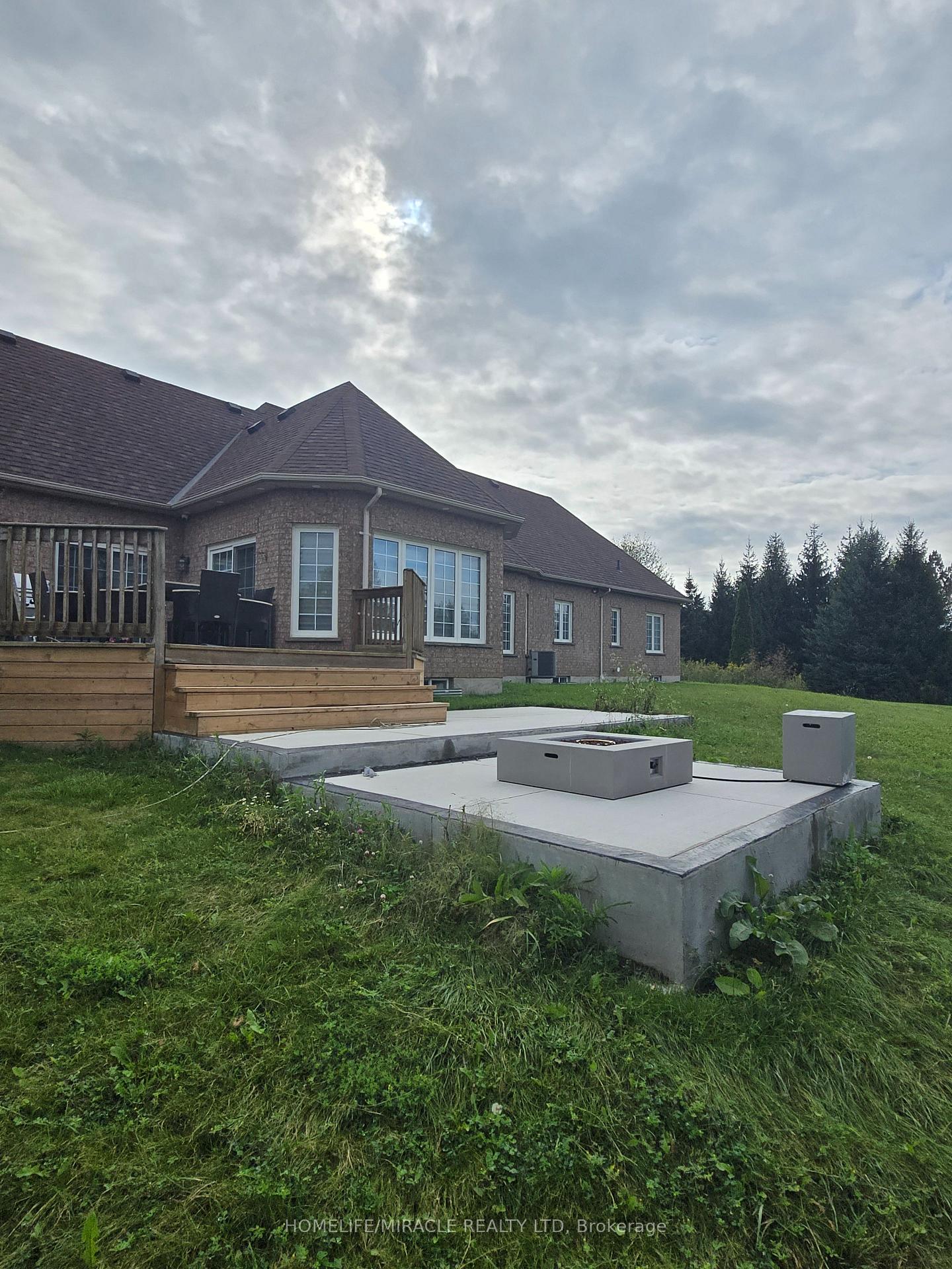 11045-inglis-drive-milton-ontario-w13767082