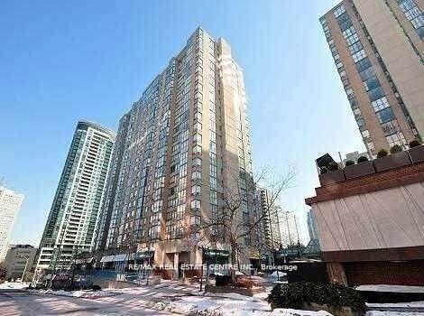 285-enfield-place-mississauga-ontario-w13767438