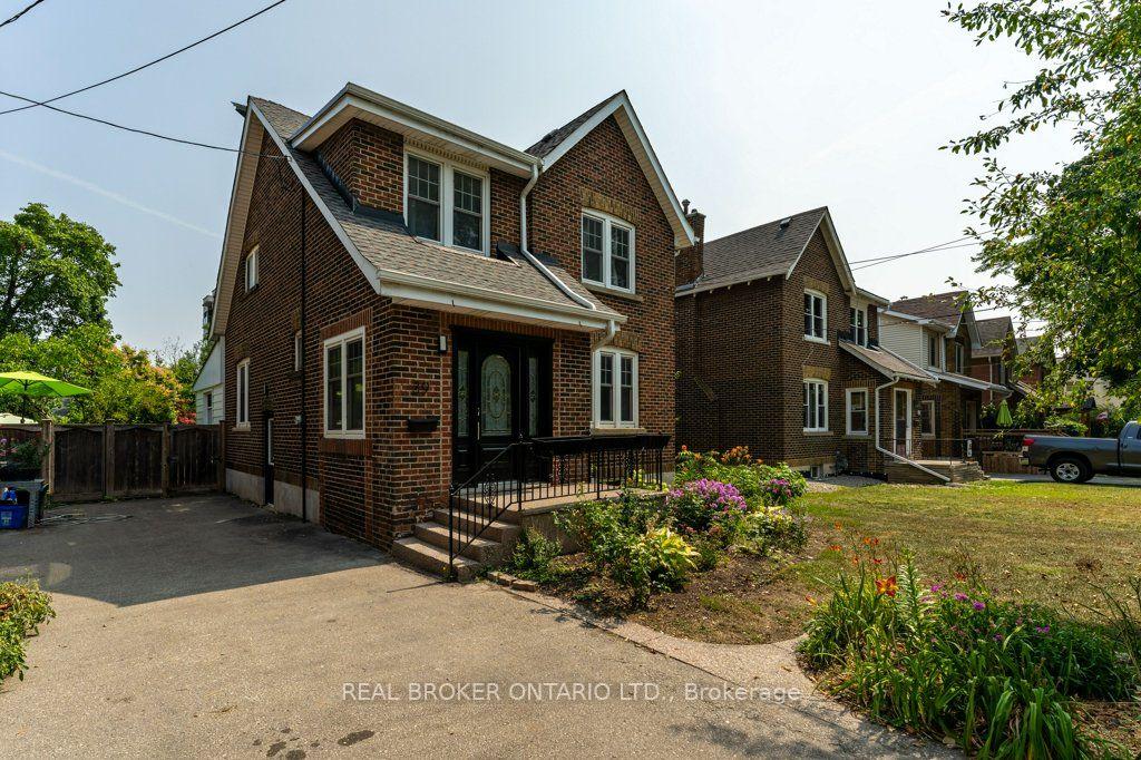 39-court-street-n-milton-ontario-w13767482