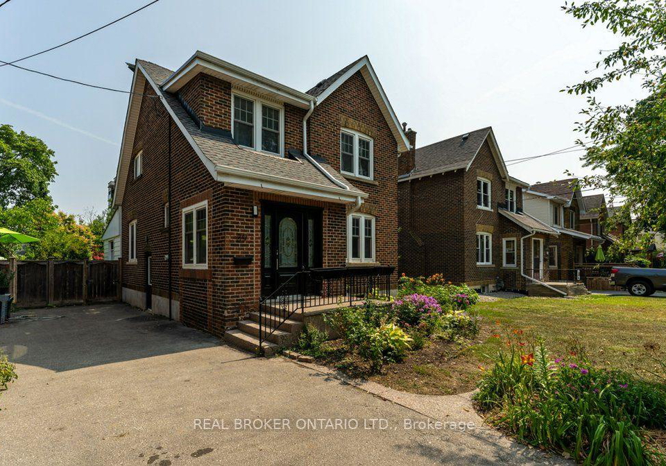 39-court-street-n-milton-ontario-w13767482