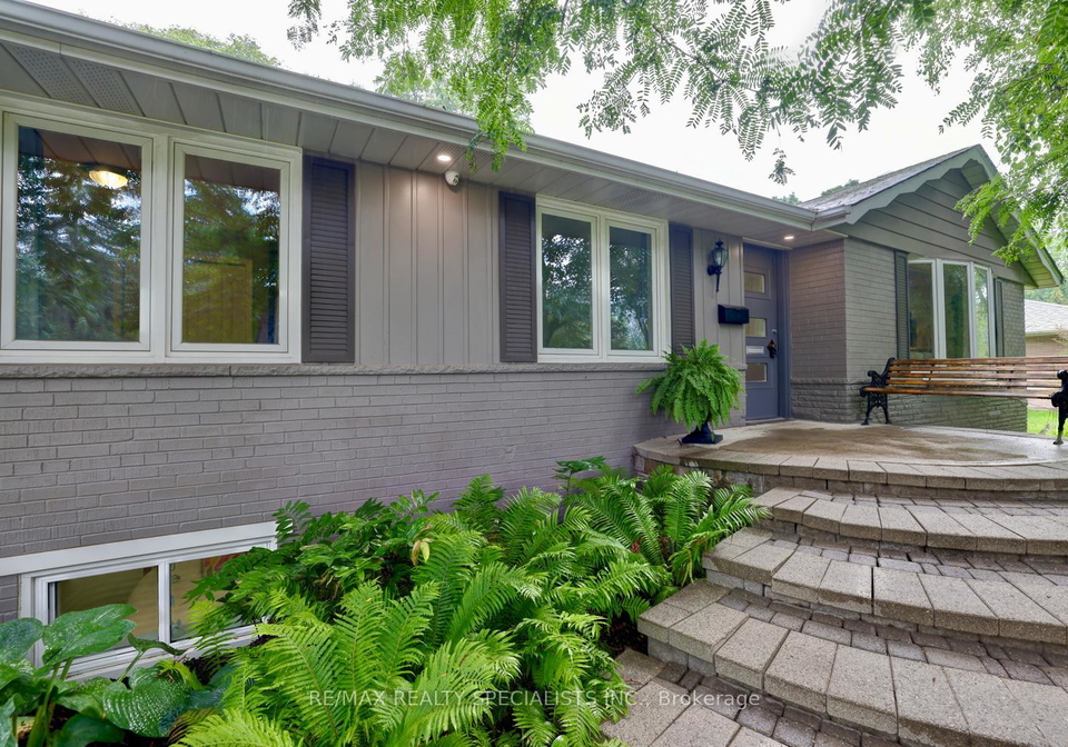 1589-crediton-parkway-mississauga-ontario-w13767724