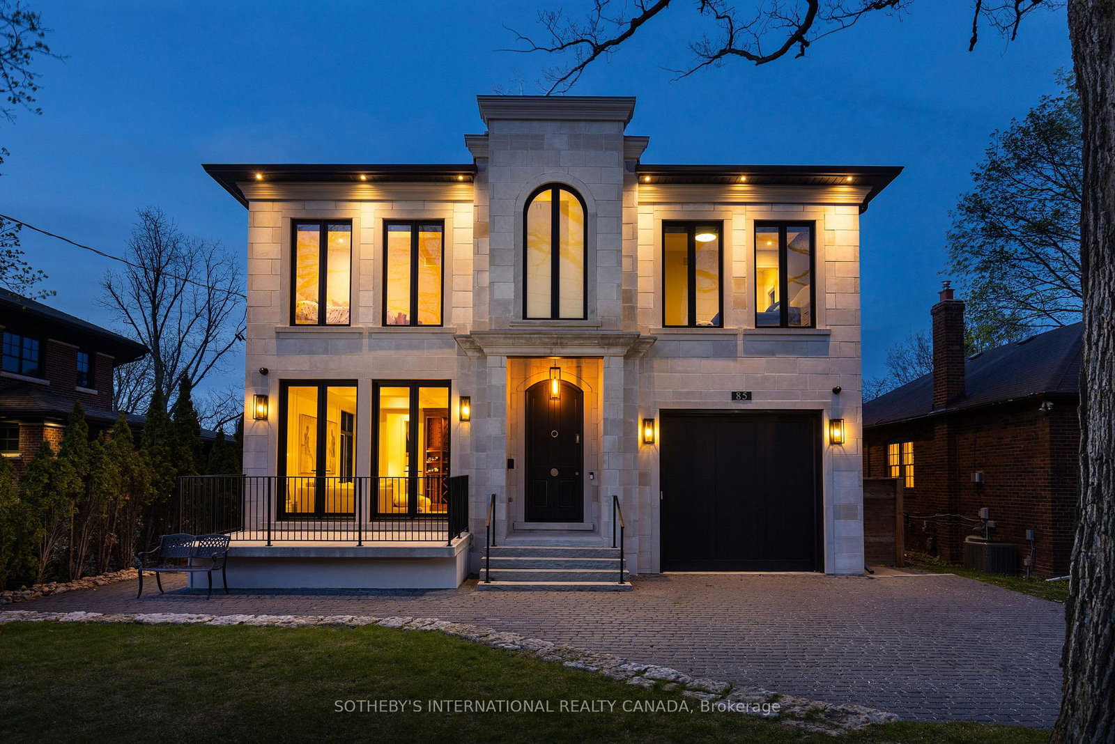 85-kingsway-crescent-toronto-etobicoke-ontario-w13767992