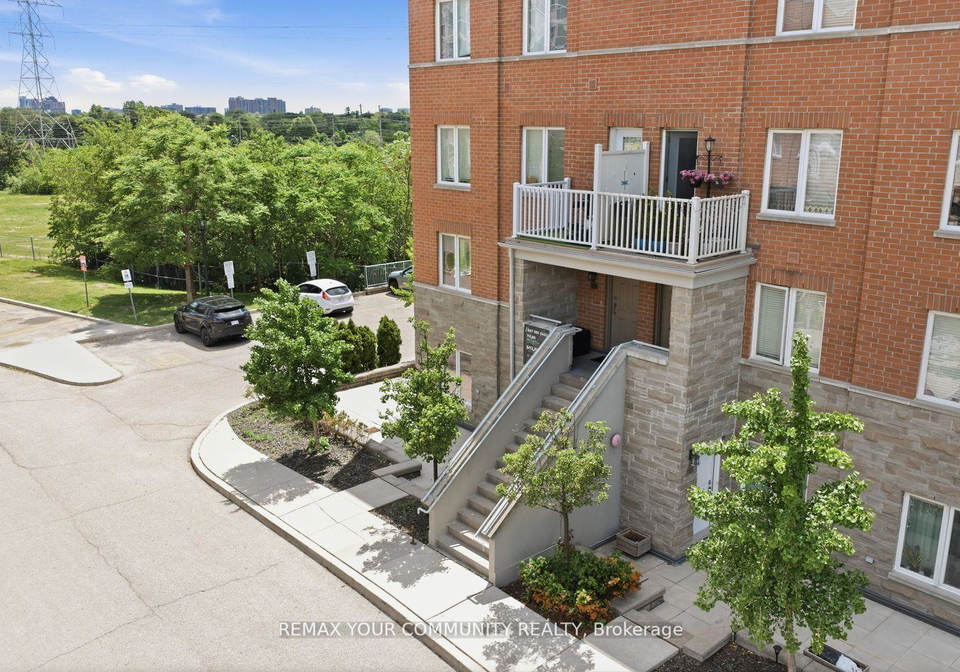 35-richgrove-drive-toronto-etobicoke-ontario-w13768130