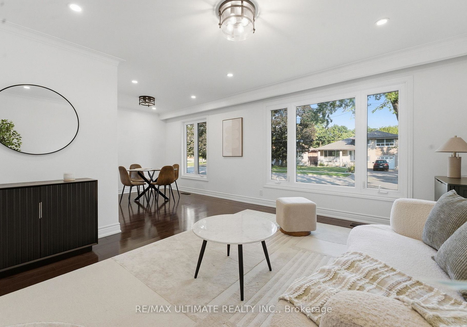 130-thistle-down-boulevard-toronto-etobicoke-ontario-w13768612