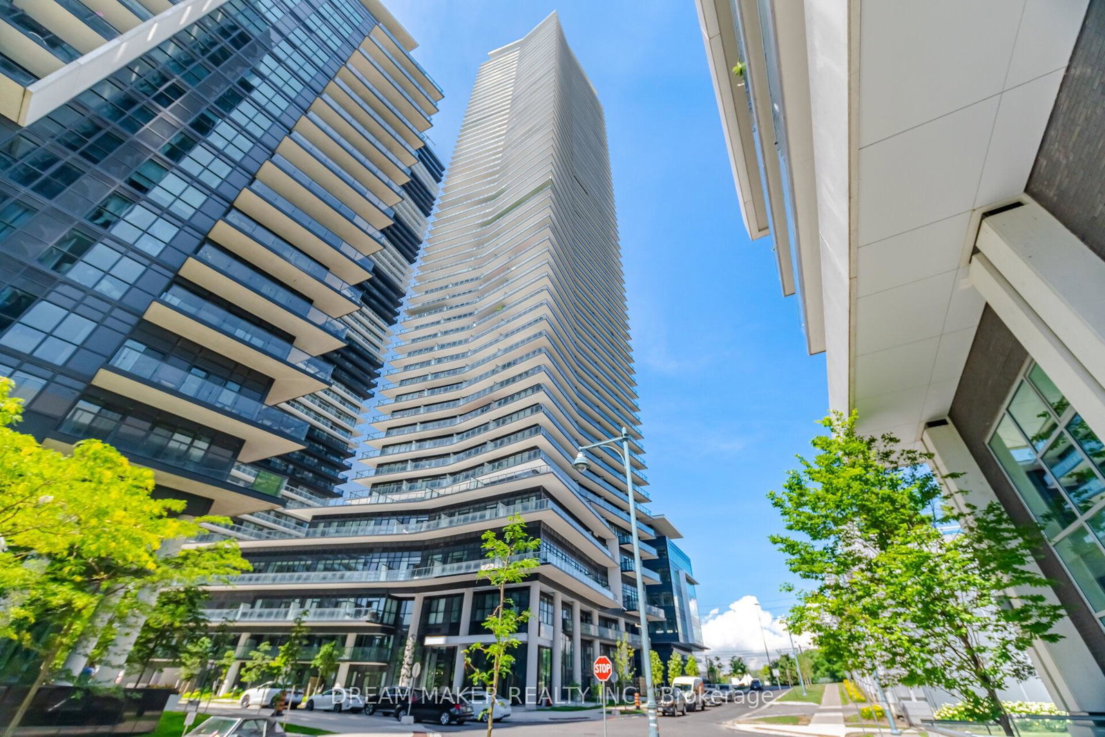 38-annie-craig-drive-toronto-etobicoke-ontario-w13768866