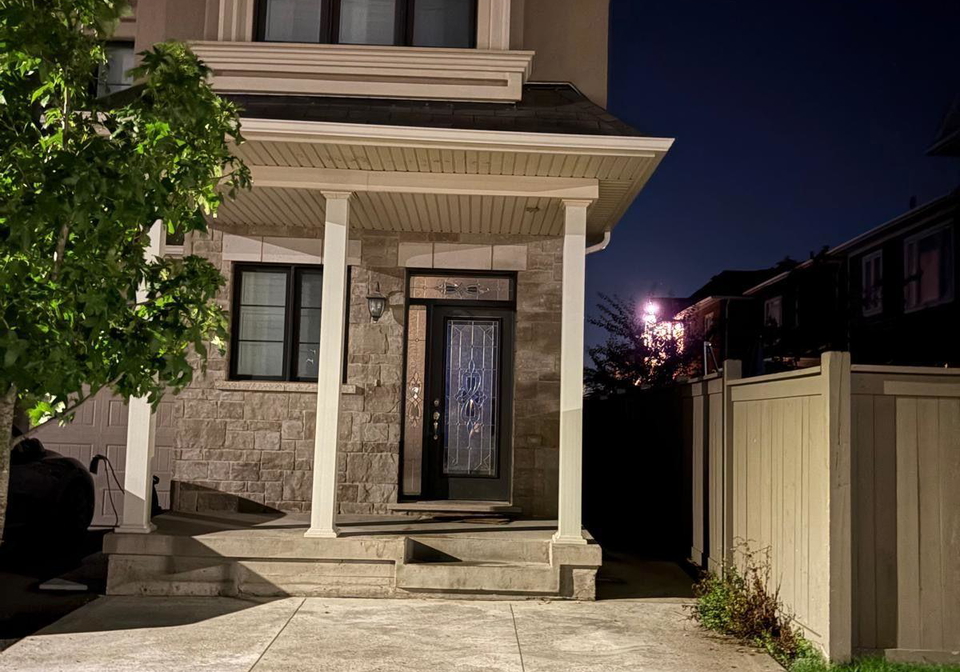 918-logan-drive-milton-ontario-w13768932