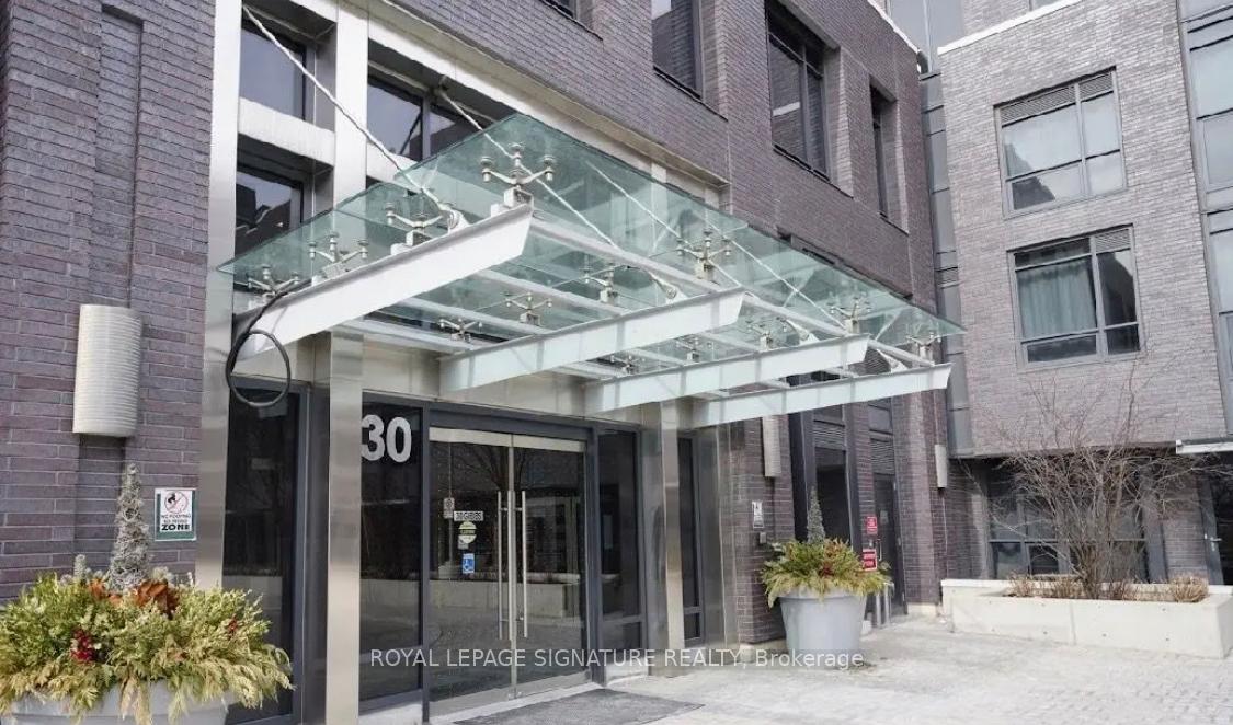 30-gibbs-road-toronto-etobicoke-ontario-w13769048