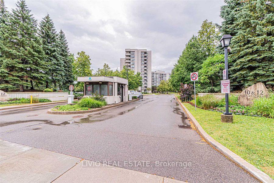 10-laurelcrest-street-brampton-ontario-w13769122